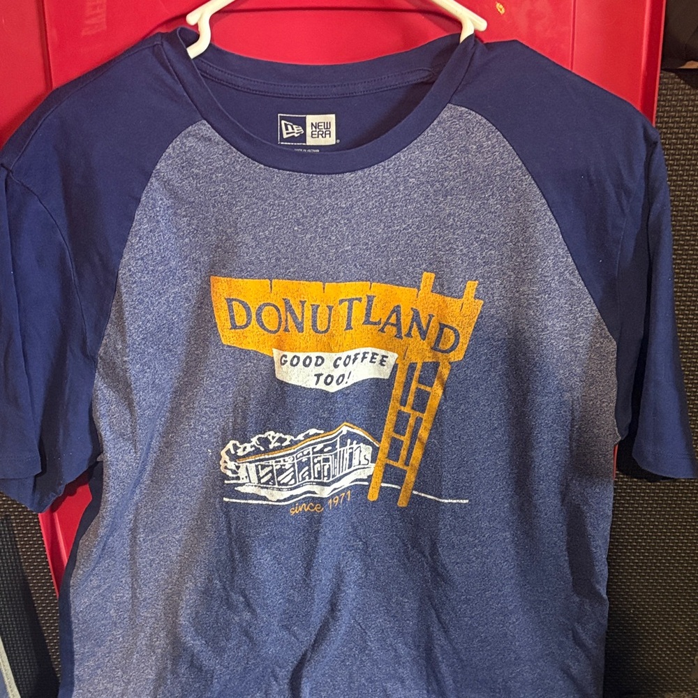 New Era Navy & Yellow 'Donutland' Raglan Tee